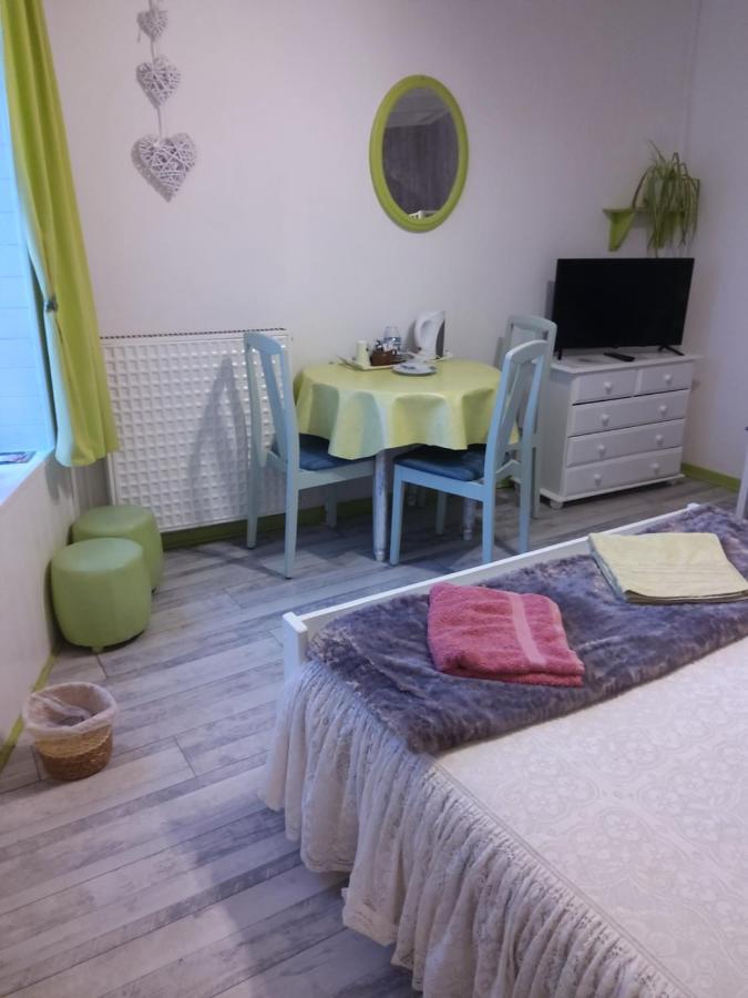 La Villa D Iska Souge-le-Ganelon 外观 照片
